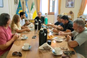Stadnik-con-los-clubes-de-desayuno